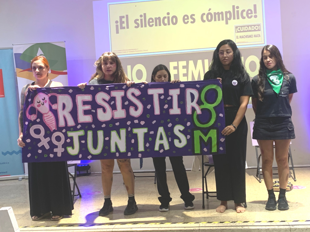 01 funcionarias upc 8M