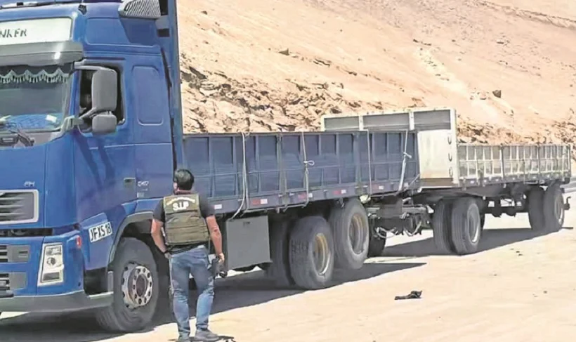 🚨 Carabineros intercepta camión con una tonelada de contrabando en ruta internacional hacia Arica